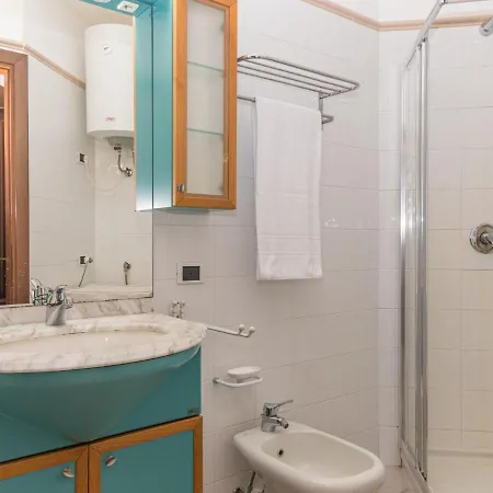 Agrifoglio By Interhome Casa Tamponi